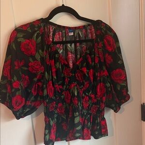 Old NavyFloral Black and Red Women's Top